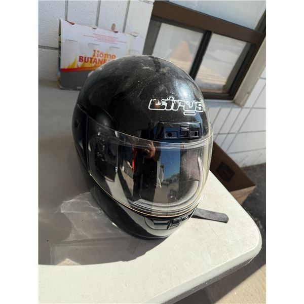 Helmet size medium