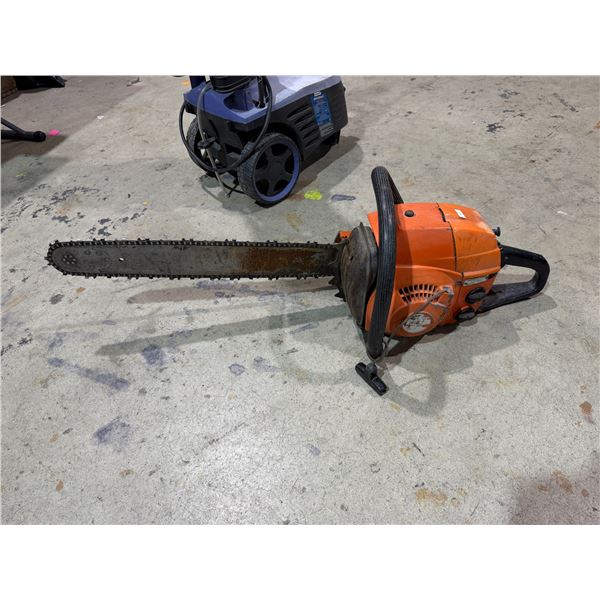 Chainsaw