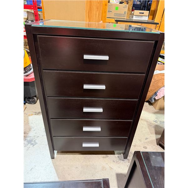 Dresser by 18" x 47 1/2" tall