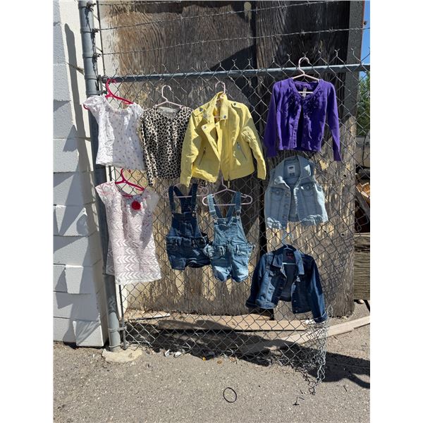 Sort of children's clothing size 4 &5