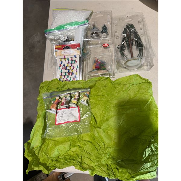 Small village people and other accessories
