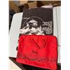 Image 1 : Bag and poster