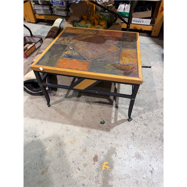 Coffee Table 27 1/2" x 27 1/2" x 16" tall