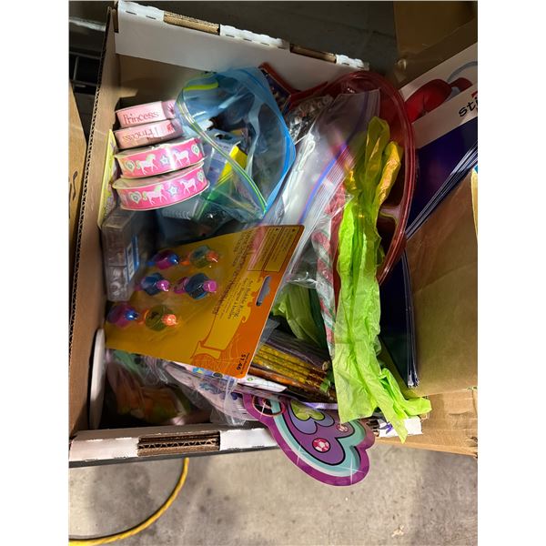 Party favors and accessories