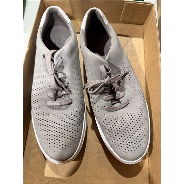 Shoes size 12
