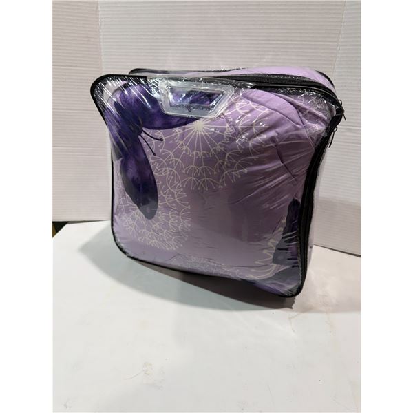 Twin size bedding