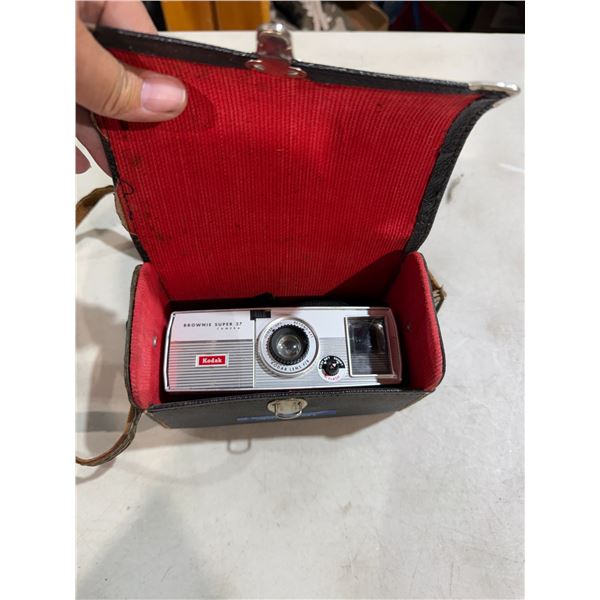 Brownie super 27 camera Kodak