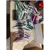 Image 1 : Hangers