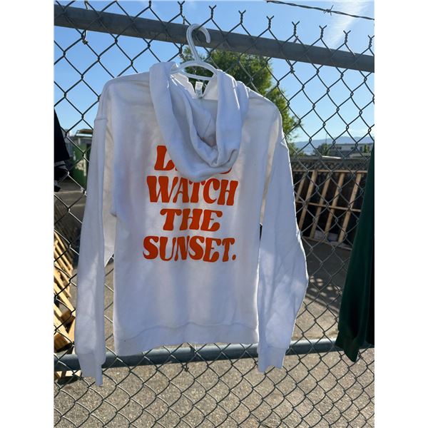 Hoodie watch the sunset size medium