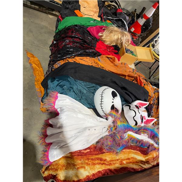 Costumes