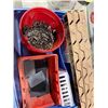Image 4 : Garage related items