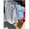 Image 3 : Table linens, shirts, scarf, toque, dress shirt, and hammock