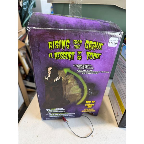 Rising from the grave Halloween decor