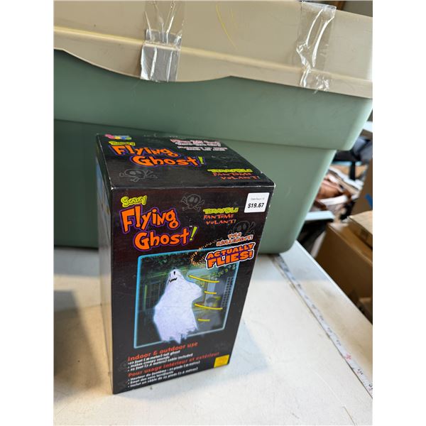 Flying ghost Halloween decor