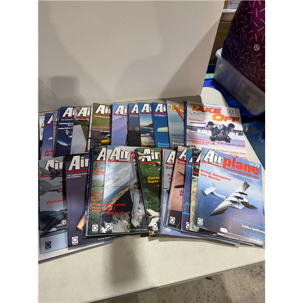 Airplane and takeoff magazines