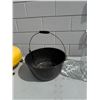 Image 1 : black speckled enamelware