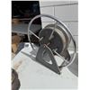 Image 1 : Spinning wheel