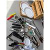 Image 2 : Assorted kitchen lot Medium