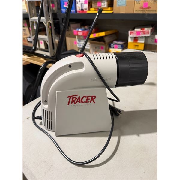 Tracer projector