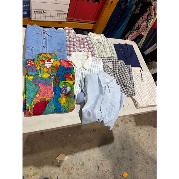 Assorted clothing size small to large