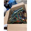 Image 1 : Box of hangers