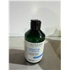 Image 1 : Balancing shampoo