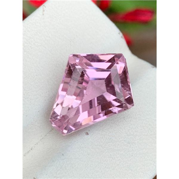 $5,500 Appraisal - 10 ct Cert. Pink Kunzite gemstone