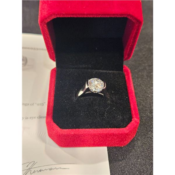 3.00 CT ROUND CUT MOISSANITE STONE SET. 925 SILVER RING SIZE 6.5 RETAIL VALUE $1,700.00