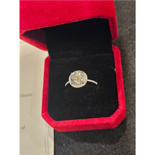 2.00 CT RADIANT CUT MOISSANITE STONE SET IN 925 SILVER RING SIZE ADJUSTABLE RETAIL VALUE $2,100.00