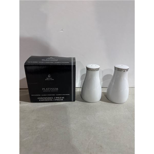 Royal Doulton Salt and pepper