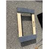 Image 1 : Benchmark rolling cart