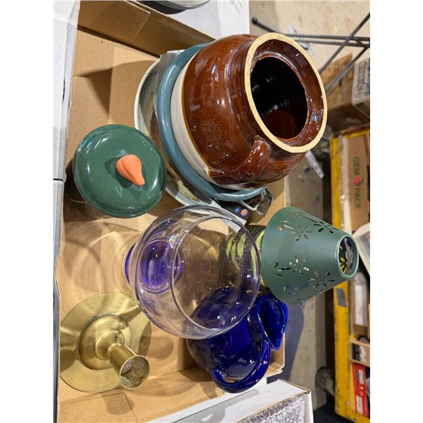 Home decor, bowls, and other