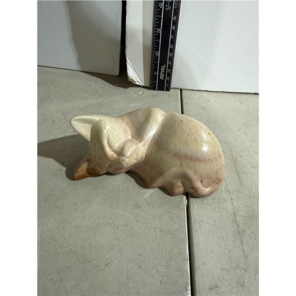 Cat sculpture