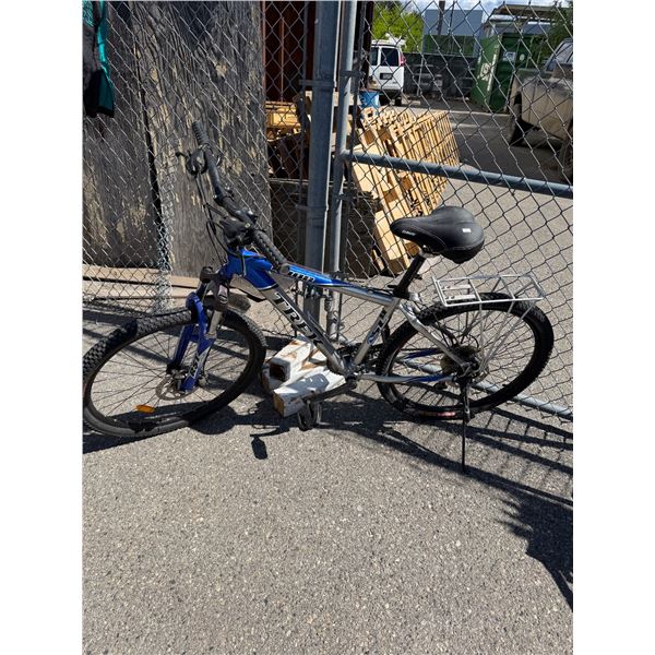 TREK Bike