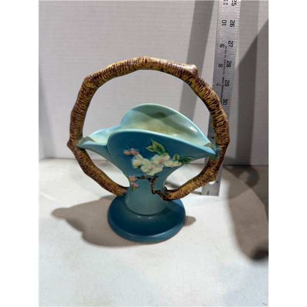 ROSEVILLE   Usa pottery