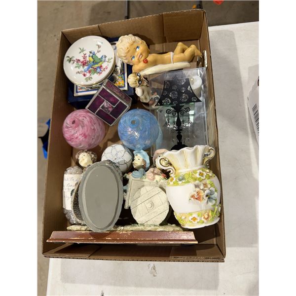 Assorted home decor