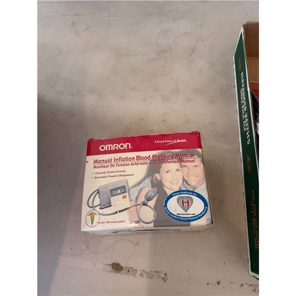 Manual inflation, blood pressure monitor