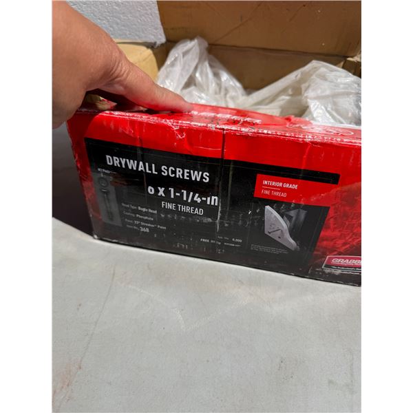 Drywall screws