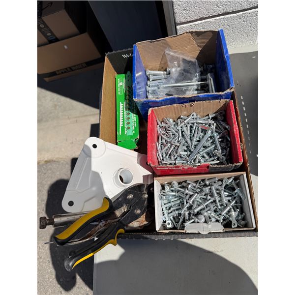 Assorted construction items