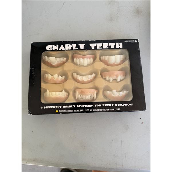 Gnarly teeth