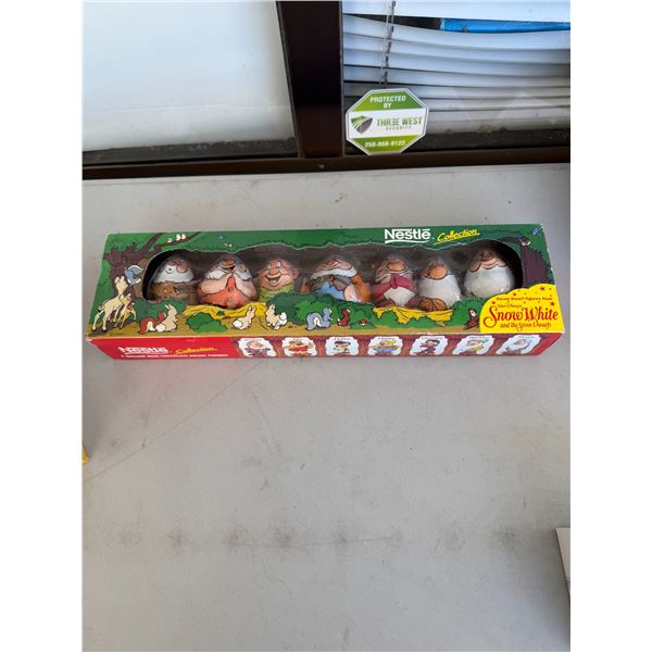 Nestlé Disney seven dwarf chocolates
