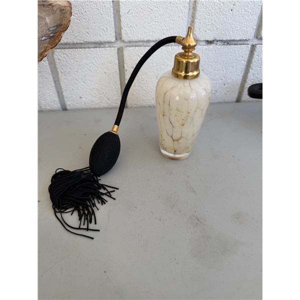 Perfume bottle