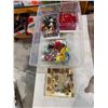 Image 1 : Assorted beads