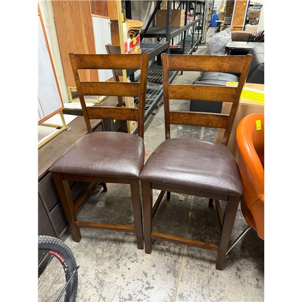 Stools 25 inches to seat