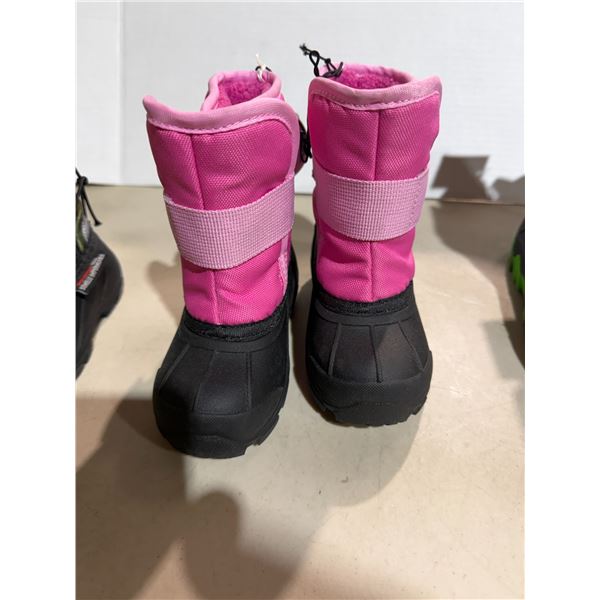 NWT boots size toddler 7