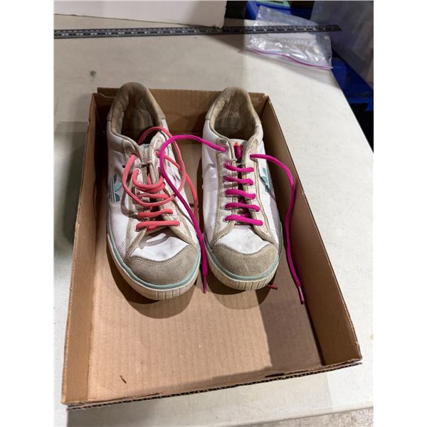 Shoes size 8, Adidas