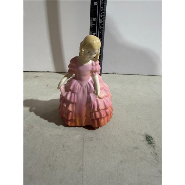 Royal DOULTON Rose figurine