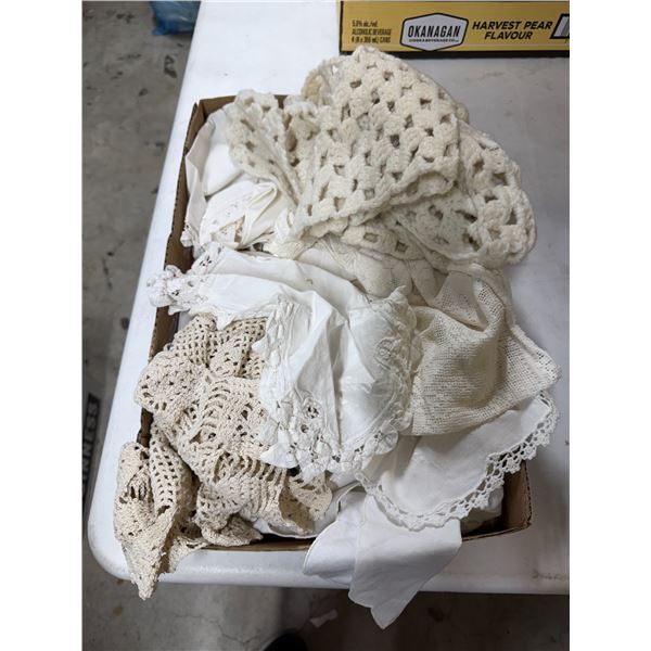 Lace doilies ets