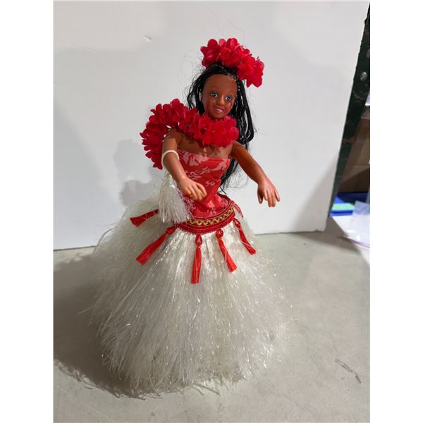 vintage Sweet Leilani motorized musical hula dancer doll from the 1980s