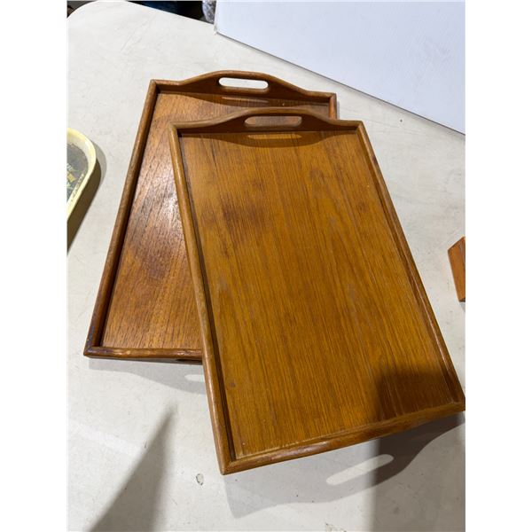 2 Teak trays